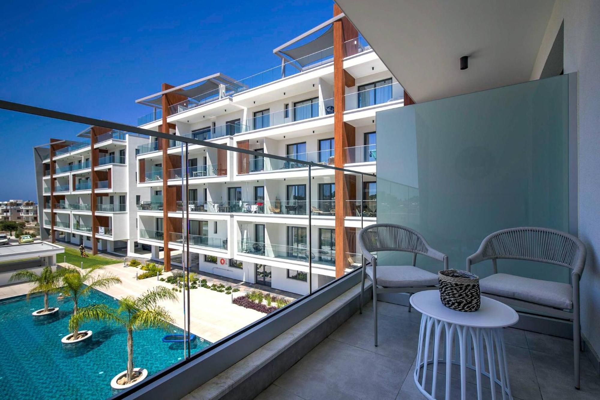 New Coral + Pool & Sauna Appartement *